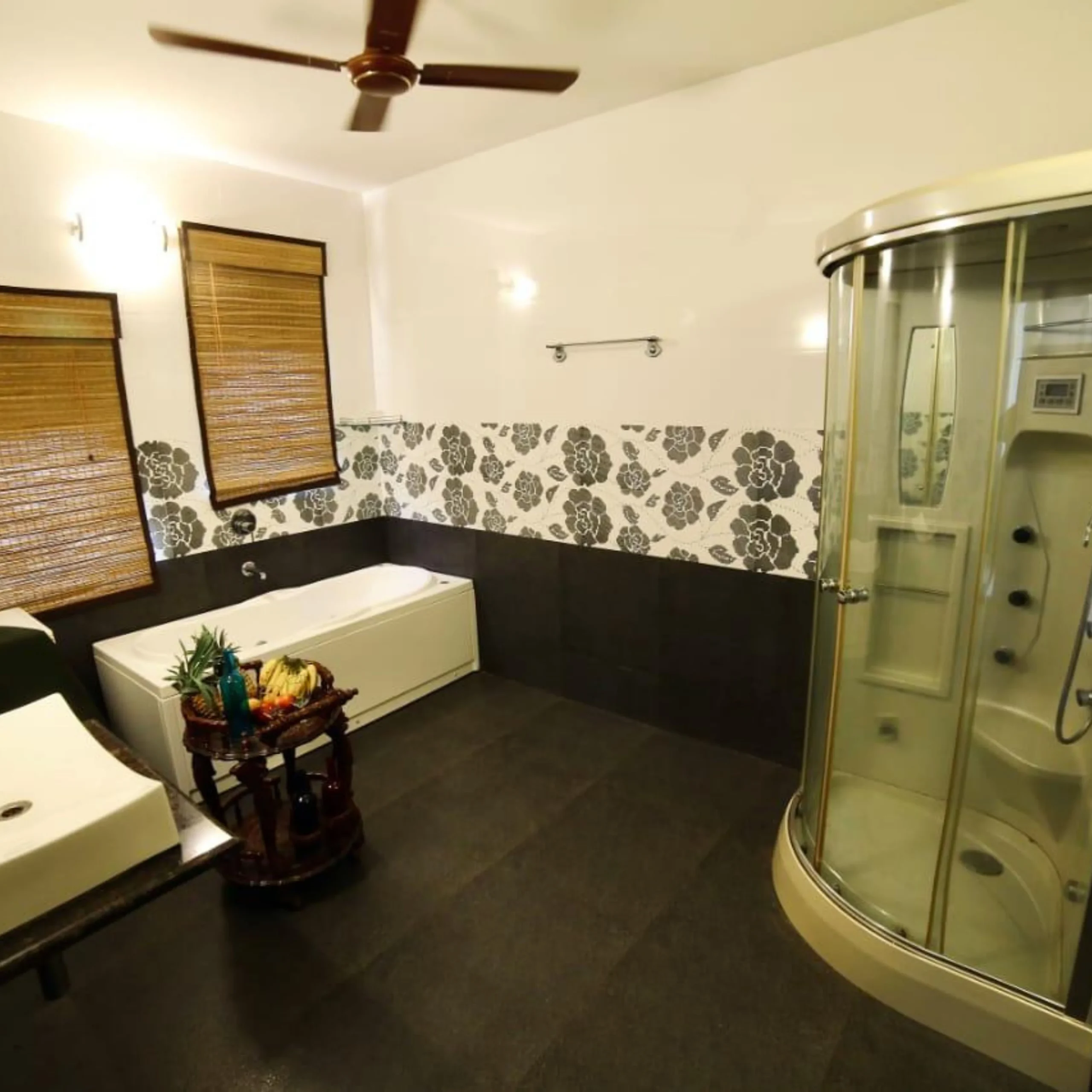 Luxury Villa with Private Swimming Pool