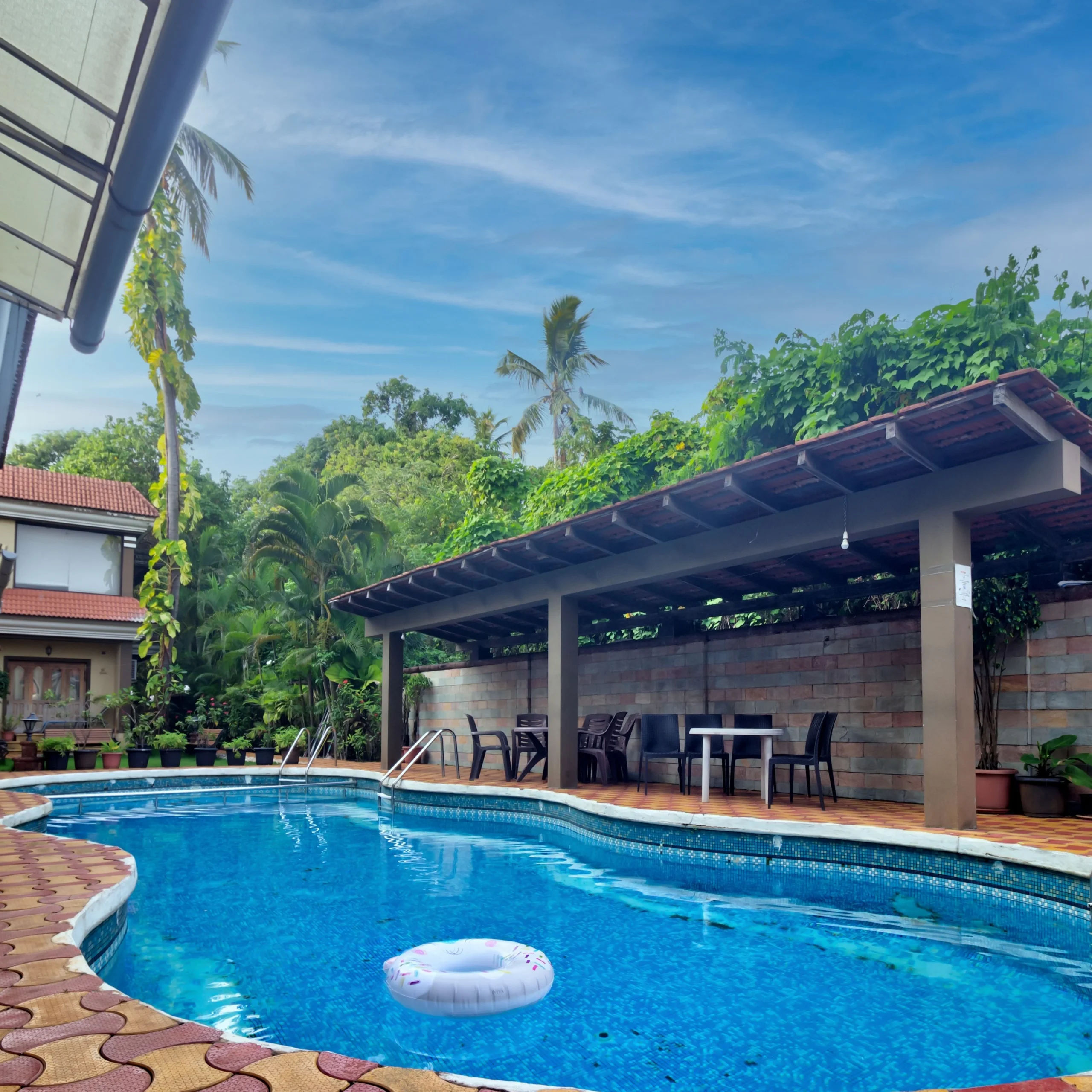 Luxury Villa with Private Swimming Pool